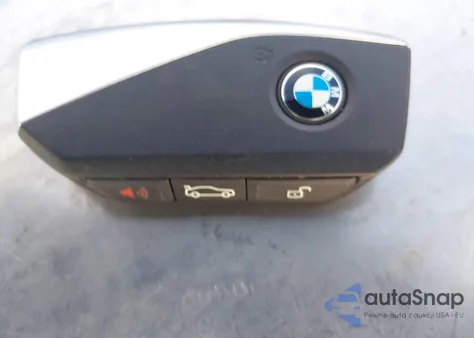 2025 BMW Ix xDrive50 z USA, uszkodzony, nr VIN WB523CF01SCS53446